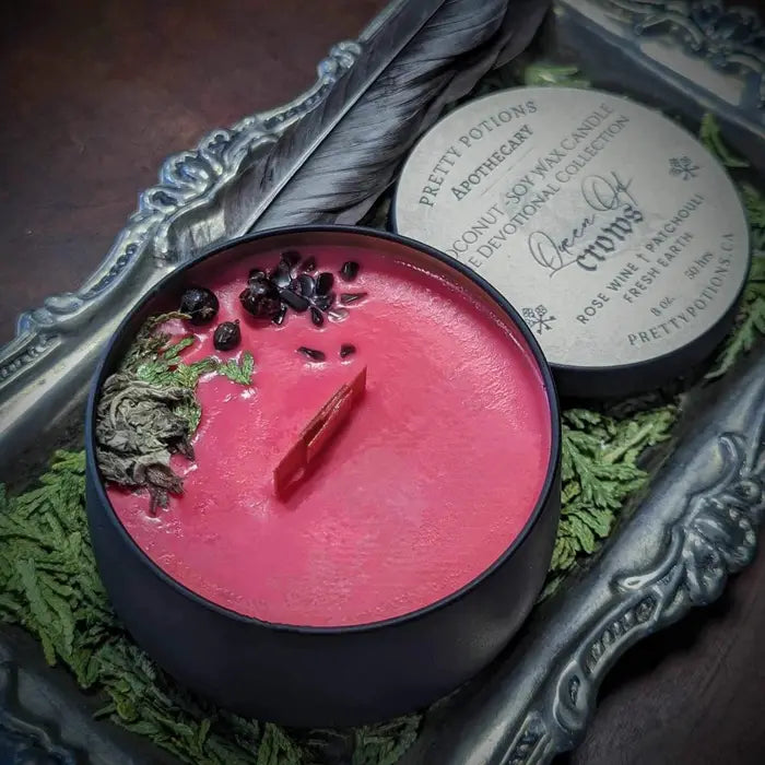 Queen Of Crows Morrigan Candle