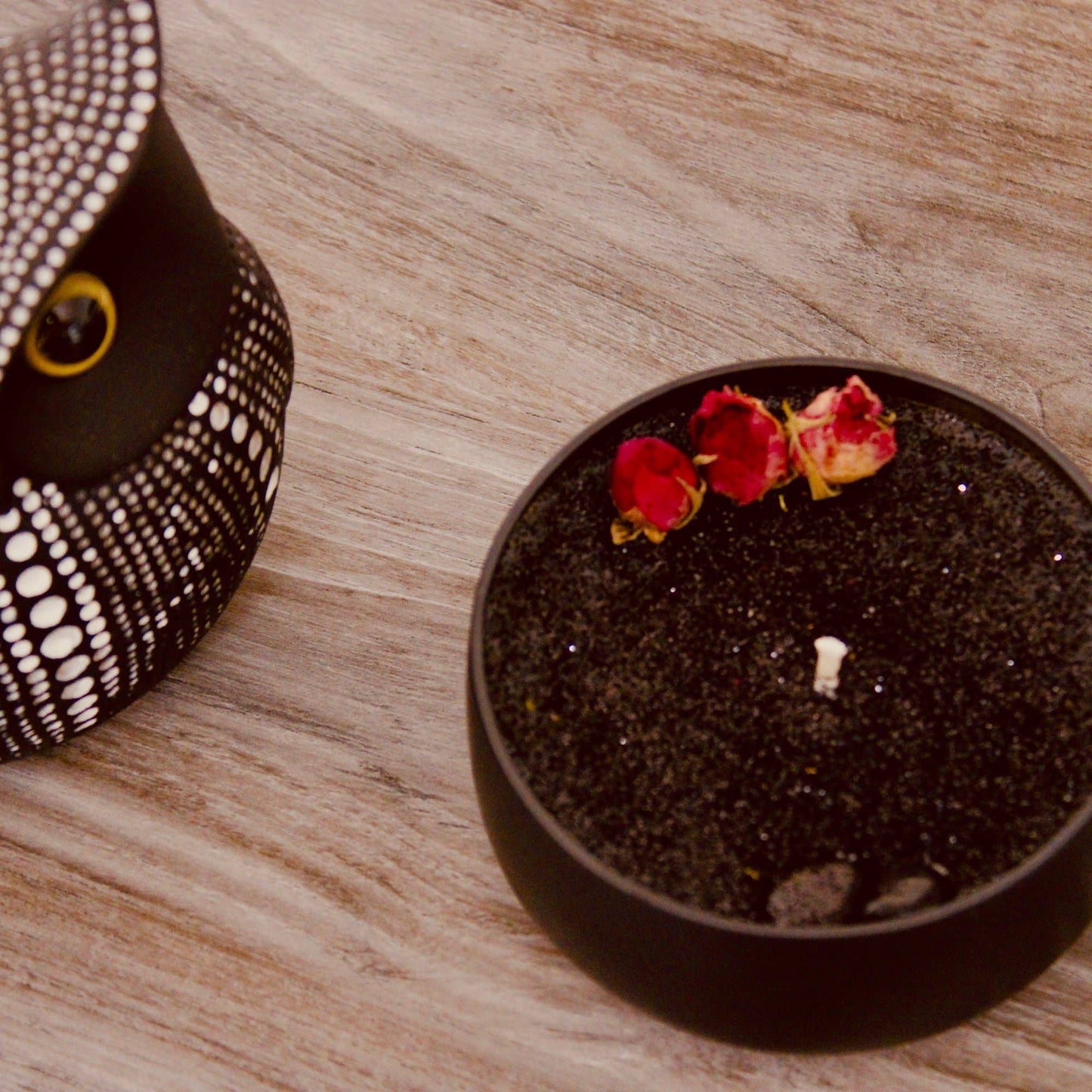 Negativity Blocker Crystal Candle 8oz - Obsidian & Blackberry Sage Soy Candle