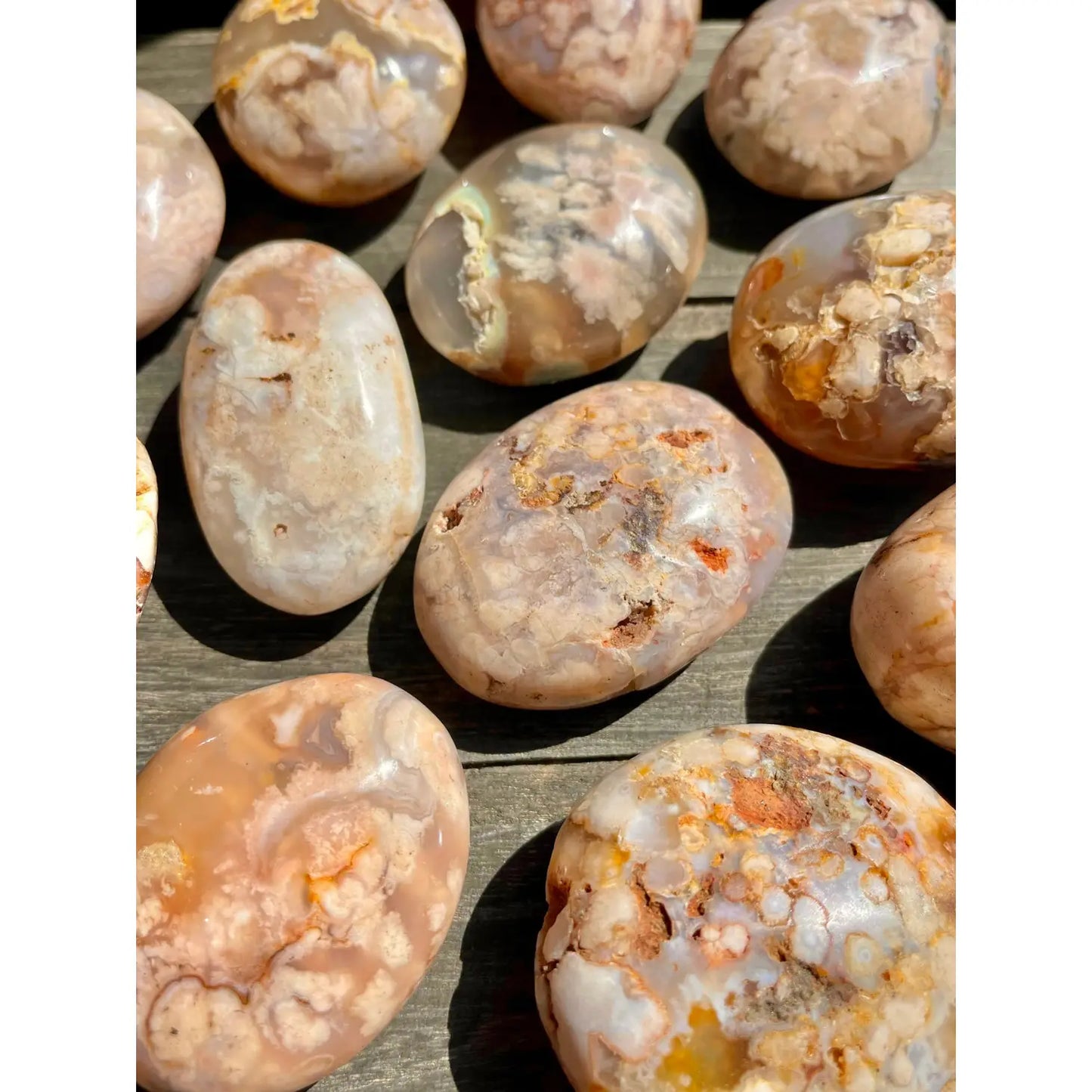 Flower Agate Palm Stone