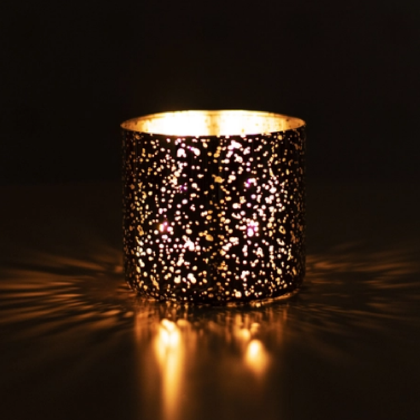 Ultimate Healer Crystal Candle 6oz - Rose Quartz, Amethyst & Palo Santo Soy Candle