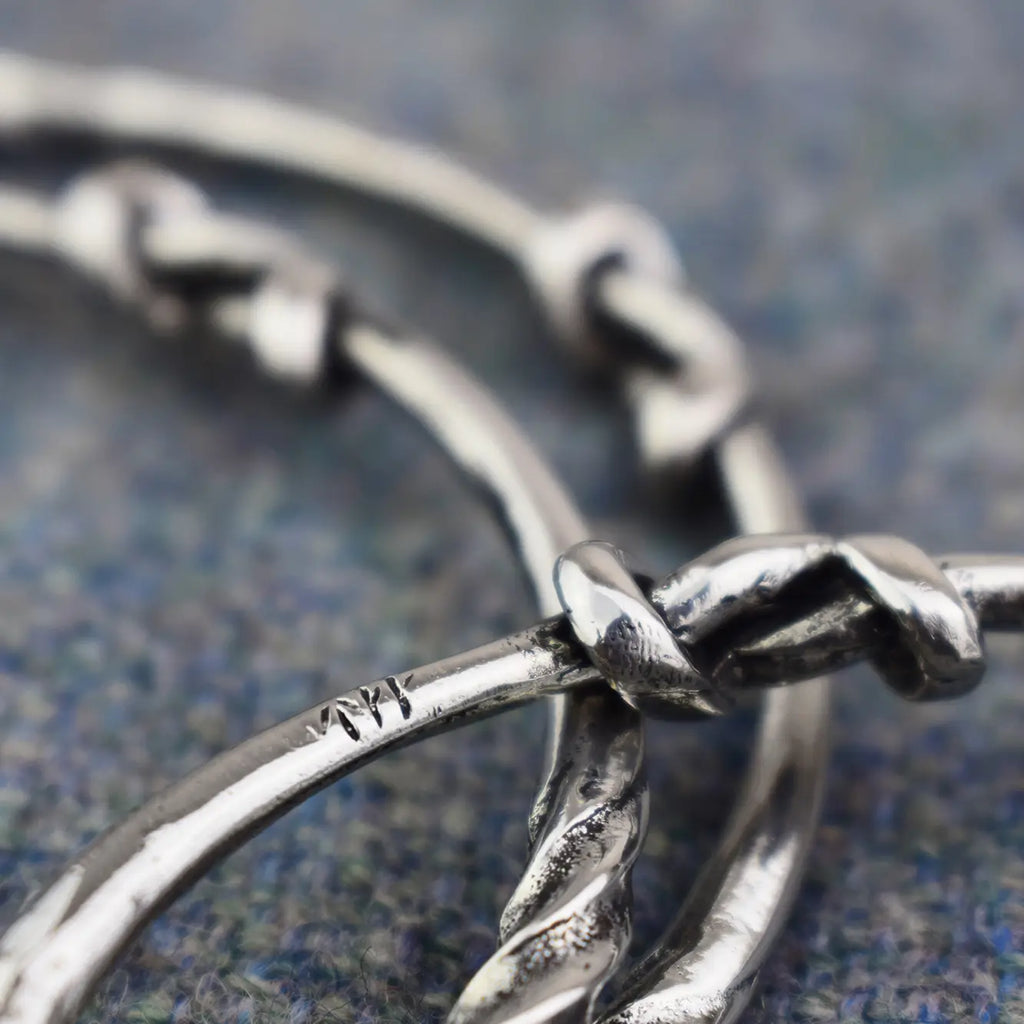 Small Twist Bracelet