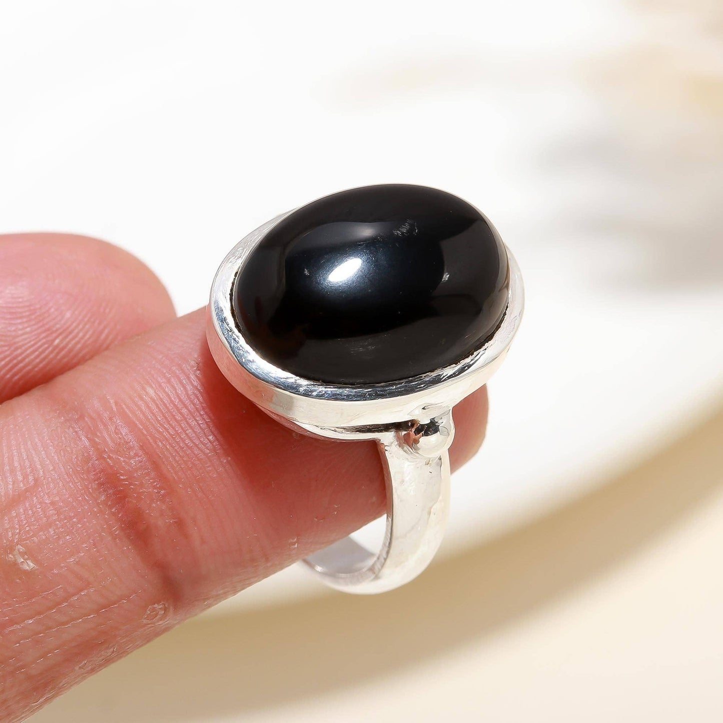 925 Silver Oval Black Onyx Ring Size 9