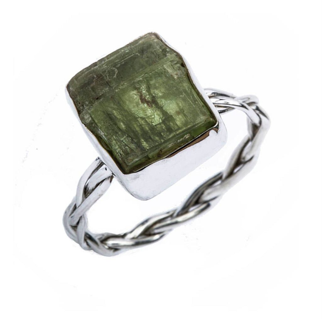 Raw Green Kyanite Sterling Silver Ring | Braided Band | Size 5