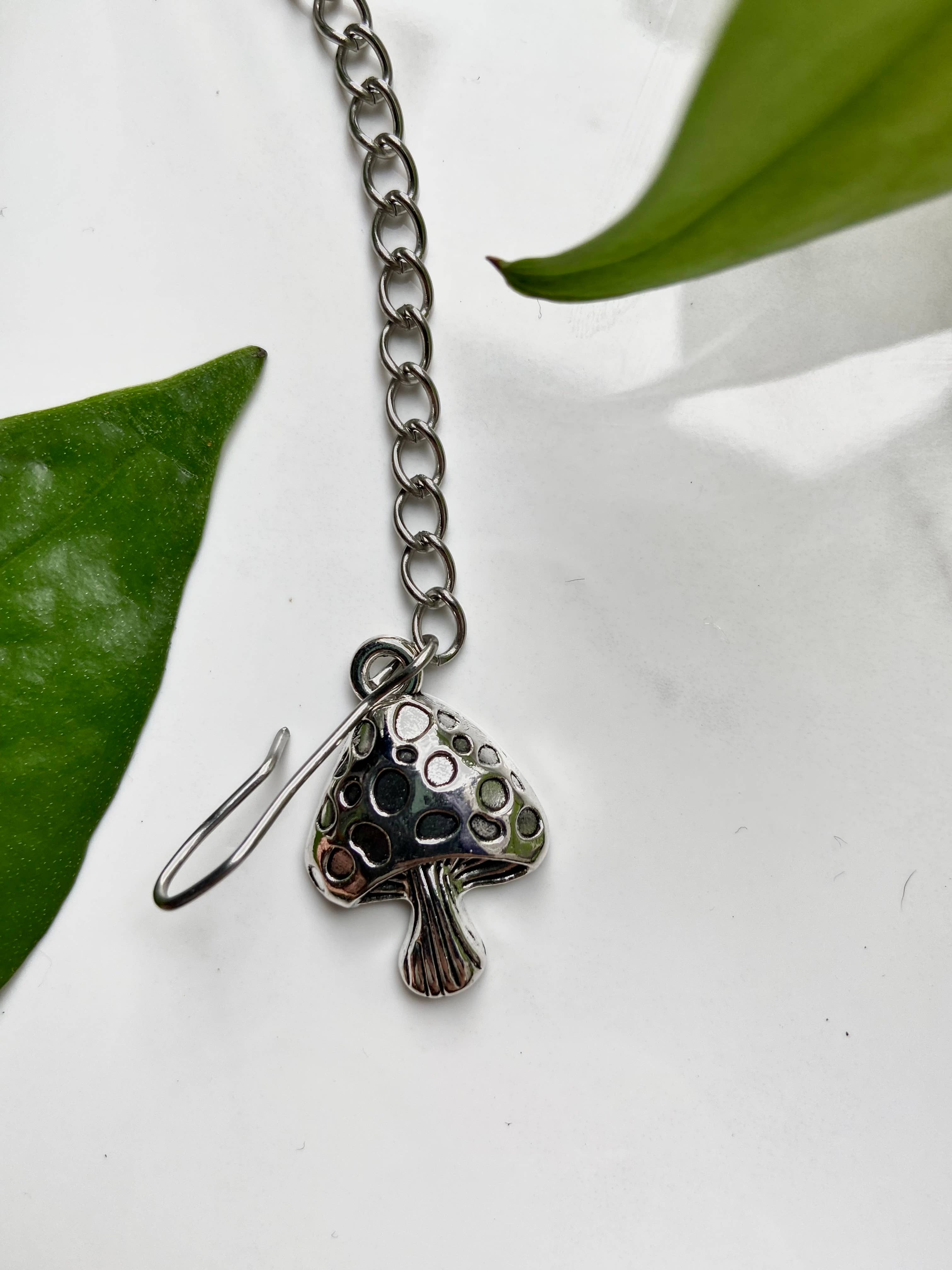 Silver Mushroom Fairy Tea Ball Infuser – 2" Stainless Steel Loose Leaf Strainer