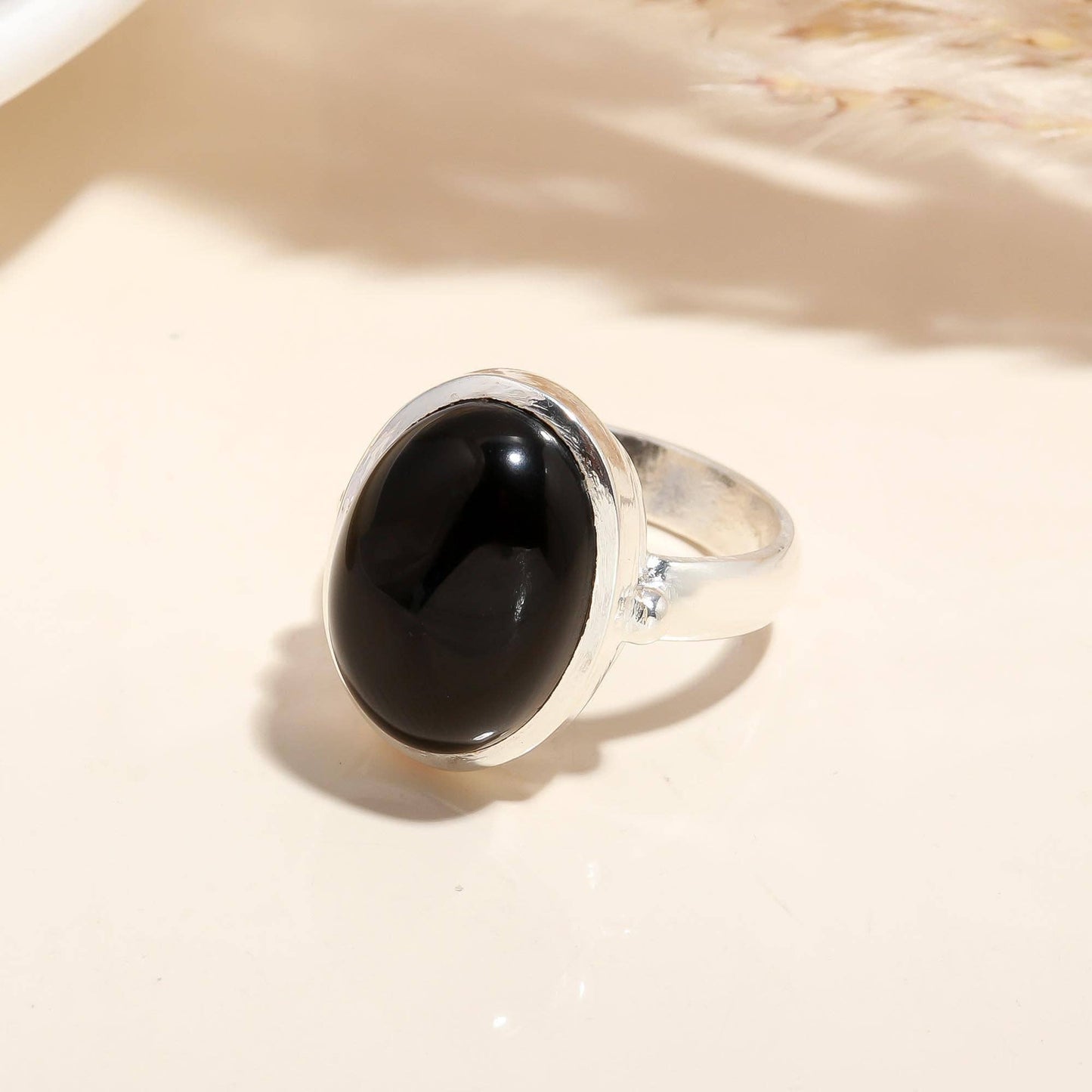 925 Silver Oval Black Onyx Ring Size 9