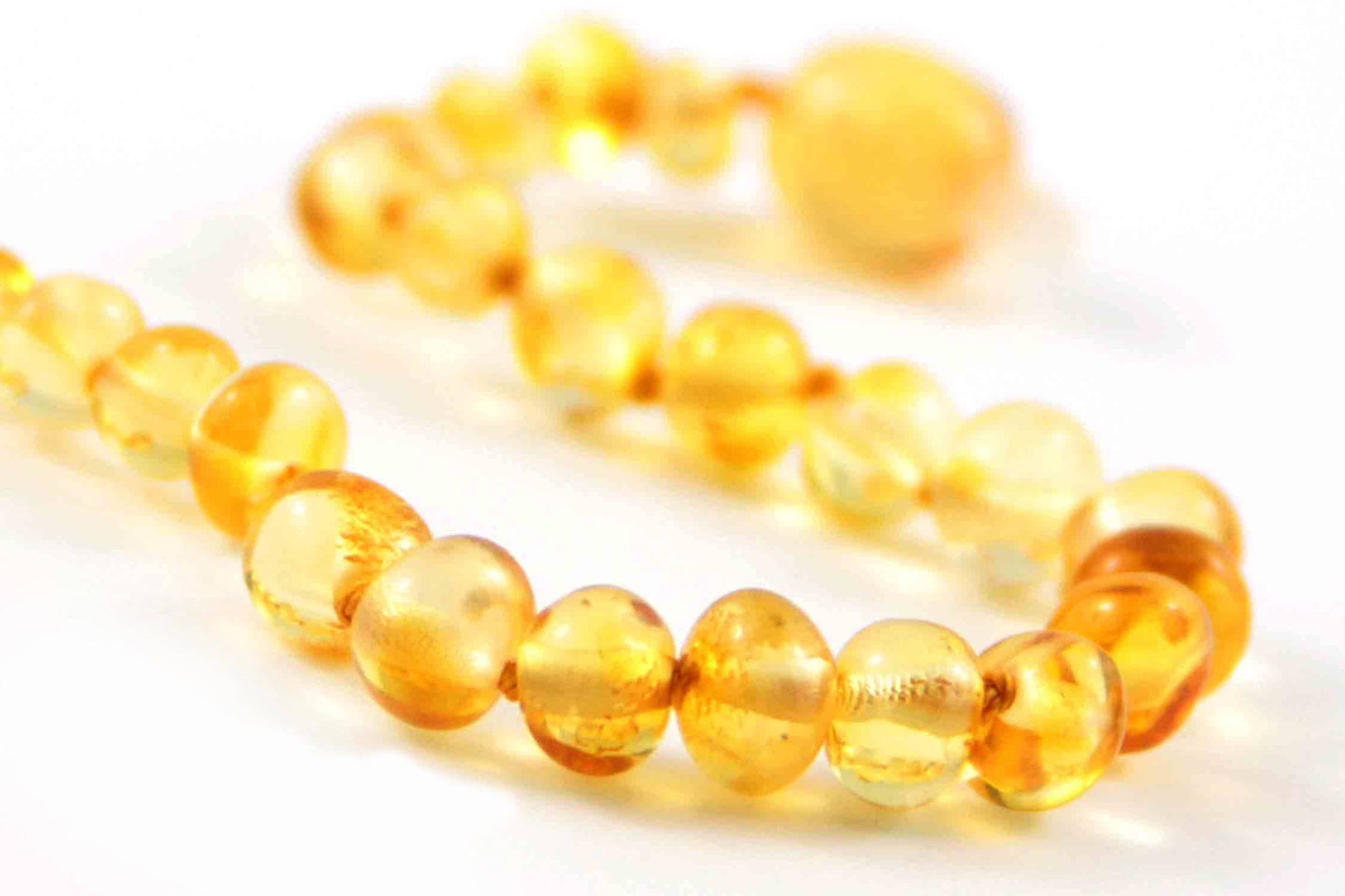 Baltic Amber Necklace - Gold Circle 11"
