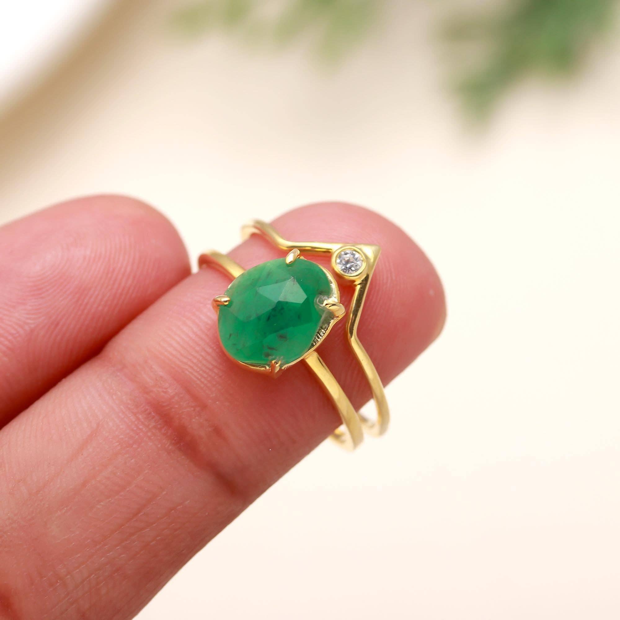 925 Sterling Silver Zambia Emerald Stackable Ring Size 9